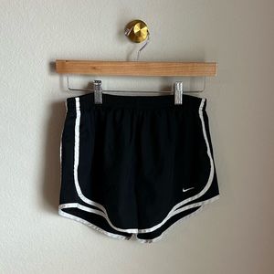Nike tempo shorts, size M